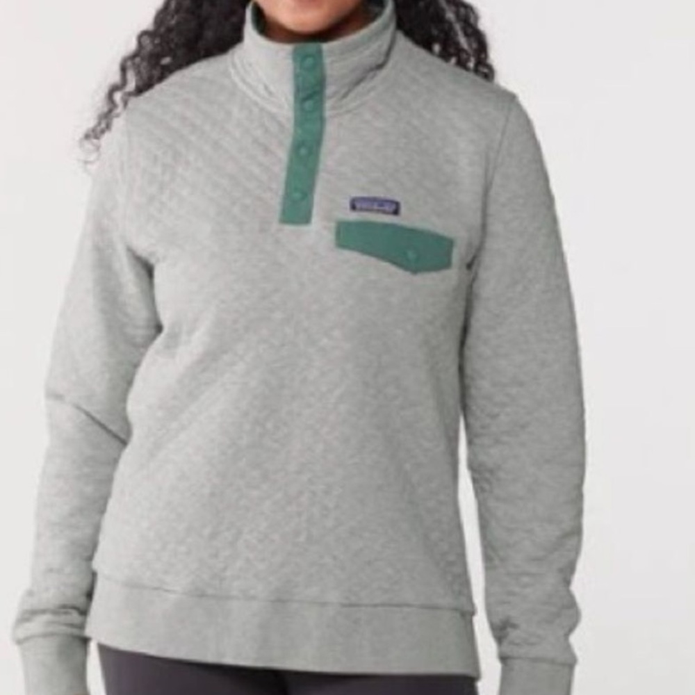 Patagonia Gray Fleece with Green Trim